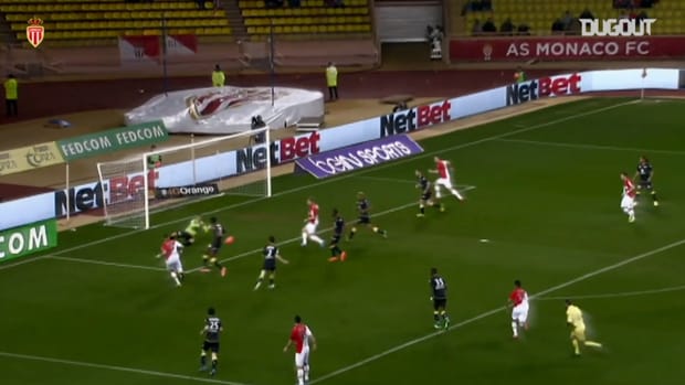 Berbatov's first goal at Monaco